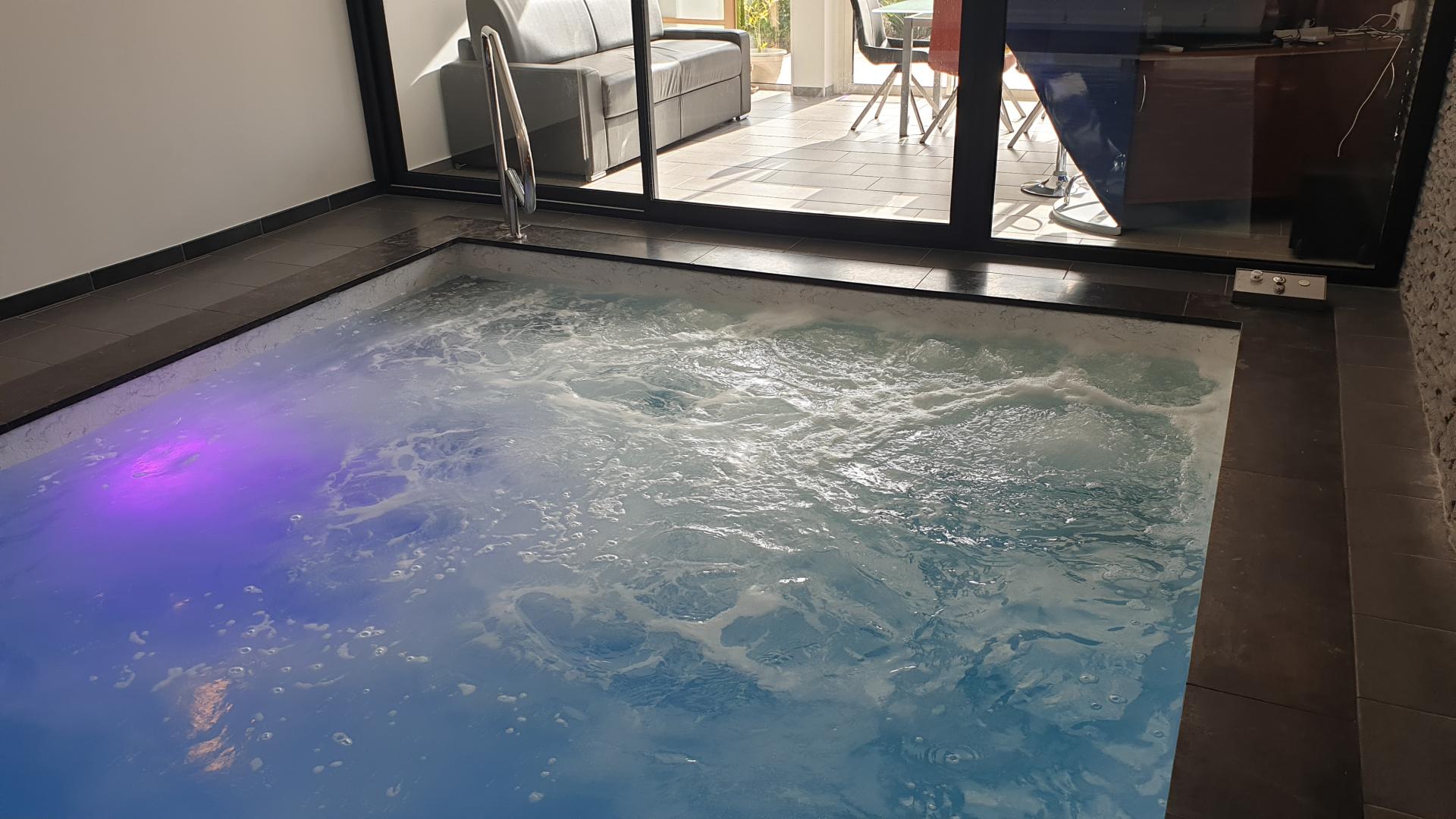 Jacuzzi intégré